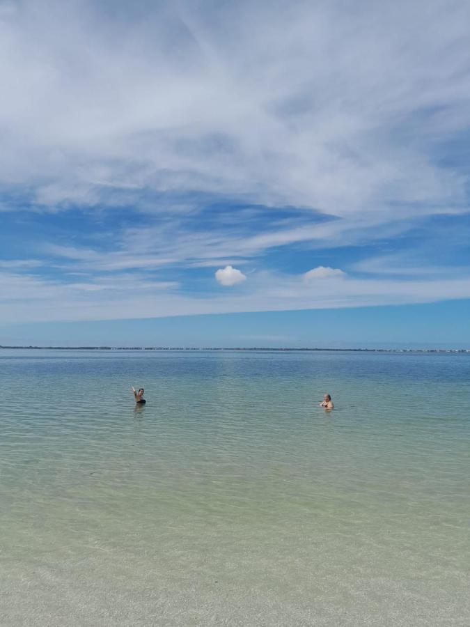 Praia Seca, 10 Pessoas, Em Frente A Lagoa Do Tome Araruama Buitenkant foto