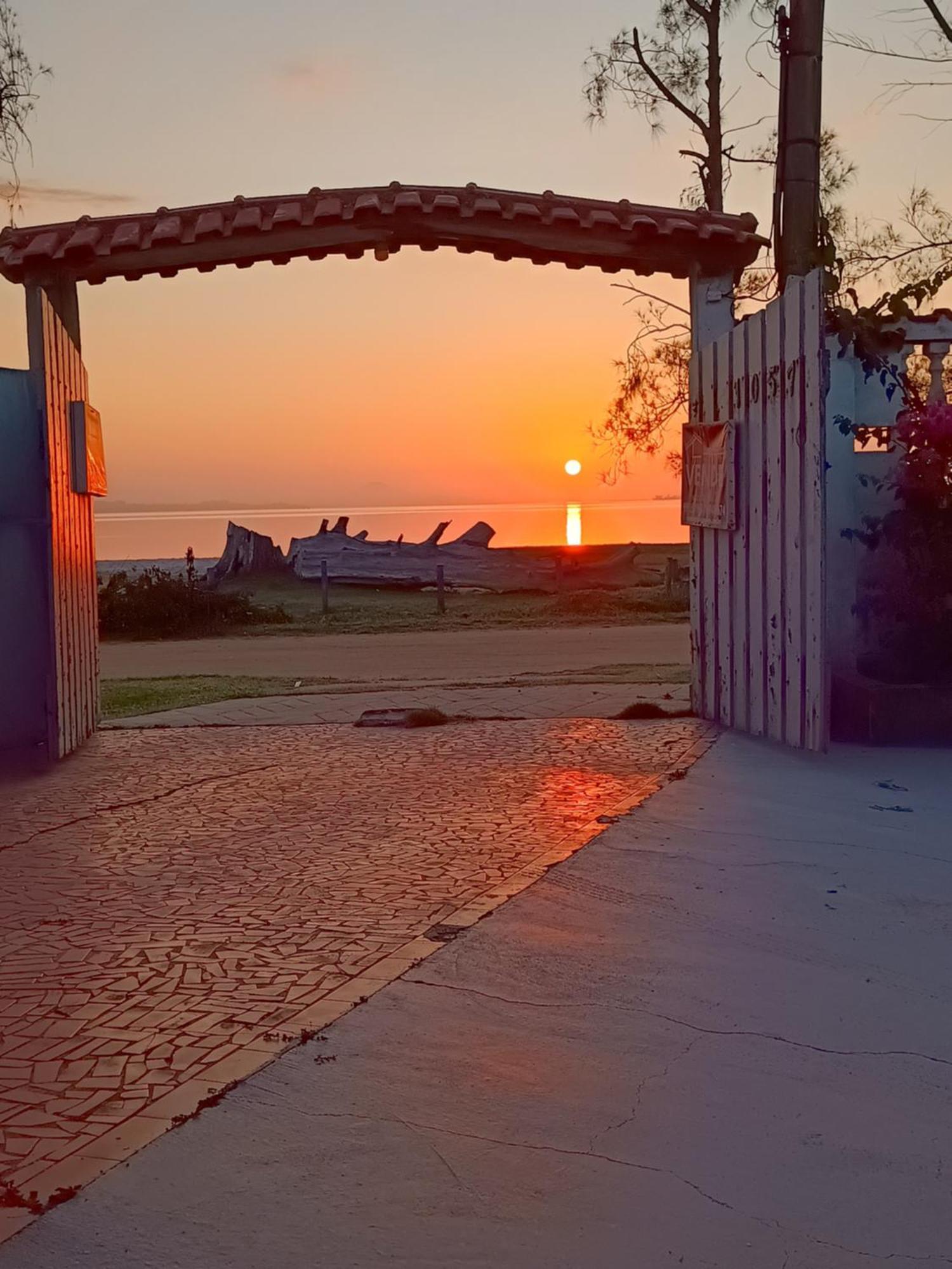Praia Seca, 10 Pessoas, Em Frente A Lagoa Do Tome Araruama Buitenkant foto